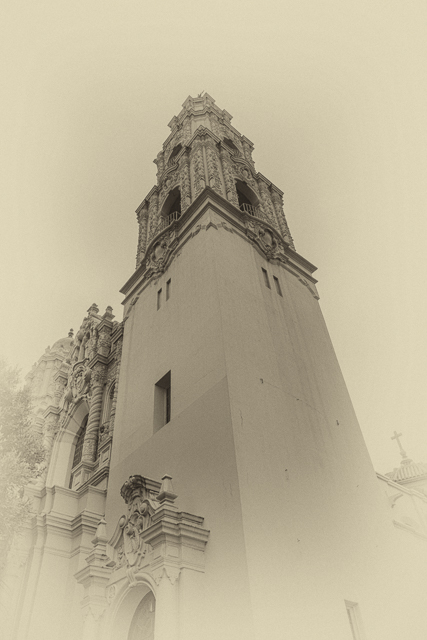 The parish church next door to Mission Dolores was built in 1918 and is  known as Mission Dolores Basilica.